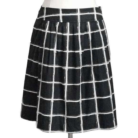 Michael Kors Dresses & Skirts - Michael Kors Black White Brushstroke Plaid A-Line Skirt w Pockets- 2‎ Petite, 2P